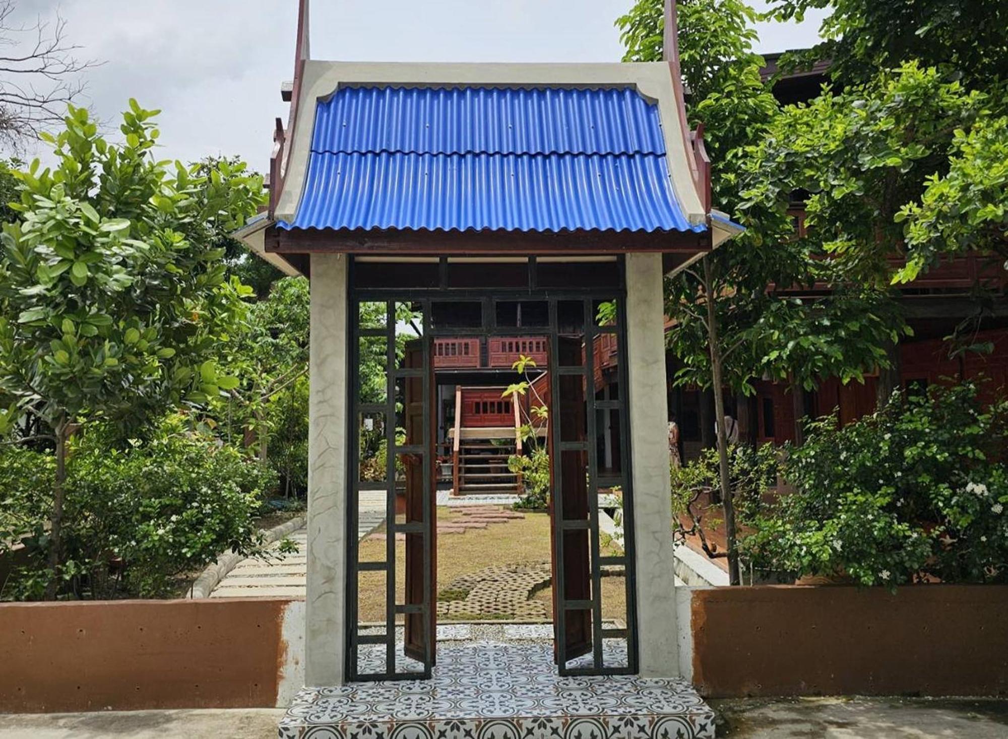 Nipatra Homestay Bangkok Exterior foto